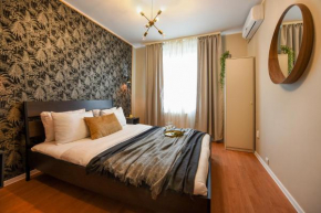 THE HIDDEN TREASURE - Piata Romana 2-Bedroom Apt